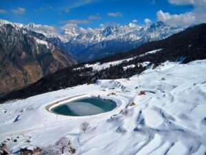 auli tour packages for family