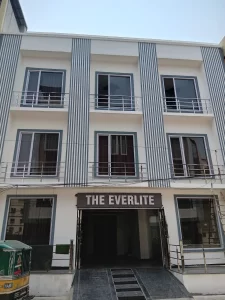 THE EVERLITE