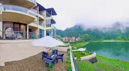 Allure Lakefront