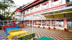 Amara Hill Queen