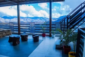 Forest View Hotel& Restaurant